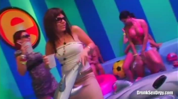 Euroslut Hotel Part 3 - Main Edit Screencap 34 on sinx.preview.netperv.com