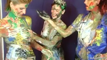 Crazy Color Combinations On These Chicks Screencap 51 on sinx.preview.netperv.com