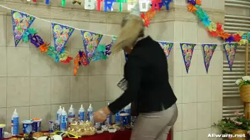 This Bitch Will Mess Your Party Up Screencap 11 on sinx.preview.netperv.com