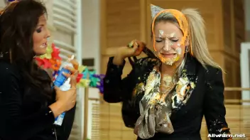 This Bitch Will Mess Your Party Up Screencap 32 on sinx.preview.netperv.com