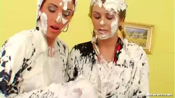 Messy Icing Encounter Screencap 86 on sinx.preview.netperv.com