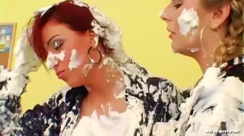 Messy Icing Encounter Screencap 78 on sinx.preview.netperv.com