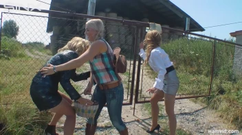 Raw egg food fight between hot blondes Screencap 13 on sinx.preview.netperv.com