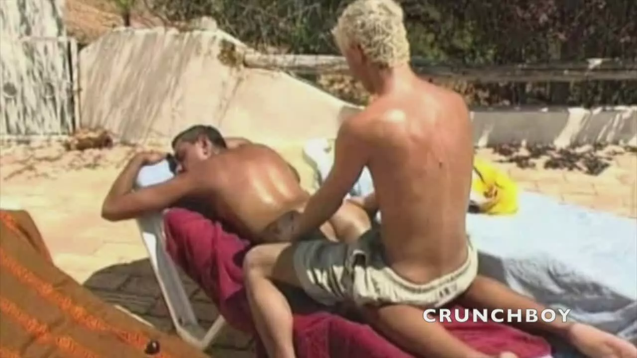 two sexy friends frencht wink have fun in the beach public on sinx.preview.netperv.com