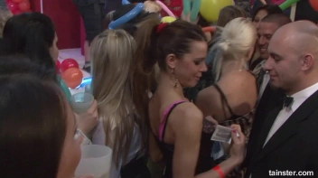 Gash Gamblers Part 5 - Cam 2 Screencap 47 on sinx.preview.netperv.com