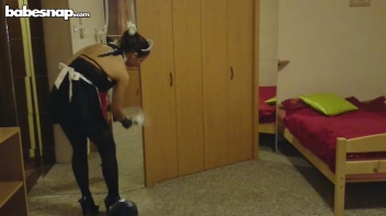 Naughty Maid Needs To Be Punished! Screencap 5 on sinx.preview.netperv.com