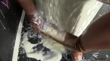 Slimy Birthday Surprise Screencap 87 on sinx.preview.netperv.com