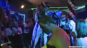 Party Hardcore Gone Crazy Vol. 37 Part 1 - Cam 4 Screencap 40 on sinx.preview.netperv.com