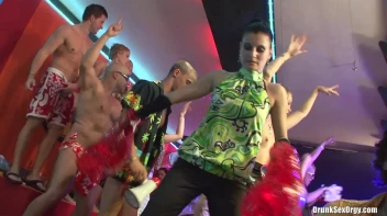 Bikini Beach Balls Part 6 - Main Edit Screencap 105 on sinx.preview.netperv.com