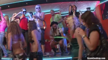 Bikini Beach Balls Part 6 - Main Edit Screencap 123 on sinx.preview.netperv.com