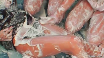 Out Of Control Lotion War Screencap 61 on sinx.preview.netperv.com