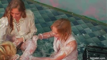 Out Of Control Lotion War Screencap 78 on sinx.preview.netperv.com