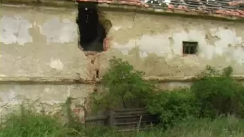 Just Trying To Help Out The Lovely Neighbor... Screencap 1 on sinx.preview.netperv.com