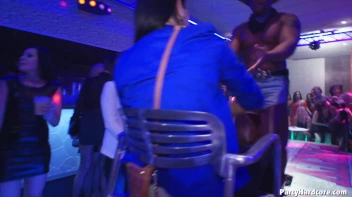 Party Hardcore Gone Crazy Vol. 7 Part 2 - Cam 2 Screencap 47 on sinx.preview.netperv.com