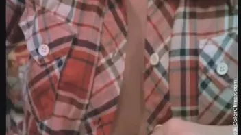 Hairy Bushed Hippie Chicks Screaming Orgy Screencap 6 on sinx.preview.netperv.com