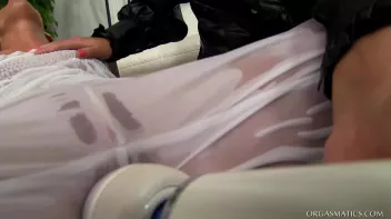 Full Power Oil Lesbos Screencap 55 on sinx.preview.netperv.com