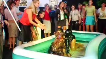 Eurobabe Grease Fight Screencap 28 on sinx.preview.netperv.com