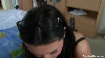 Hottie Wants That Blowjob Cash Screencap 18 on sinx.preview.netperv.com