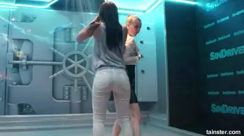 Soaking wet sexy babes Screencap 21 on sinx.preview.netperv.com