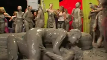 Packed Like Sardines In The Mud Screencap 29 on sinx.preview.netperv.com