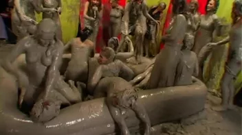 Packed Like Sardines In The Mud Screencap 65 on sinx.preview.netperv.com