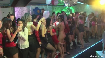 Welcome To The Mad House Part 6 - Cam 2 Screencap 98 on sinx.preview.netperv.com