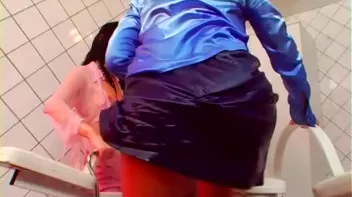 The Wet Tank Screencap 66 on sinx.preview.netperv.com