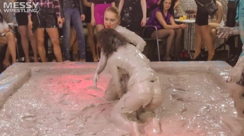 Messy Wrestling: Fashion Freaks Throw Down In The Mud - Watch Them Roar! Screencap 23 on sinx.preview.netperv.com