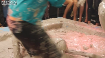 Messy Wrestling: Fashion Freaks Throw Down In The Mud - Watch Them Roar! Screencap 26 on sinx.preview.netperv.com