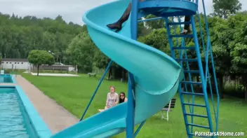 Eurobabes Only Waterpark Screencap 35 on sinx.preview.netperv.com