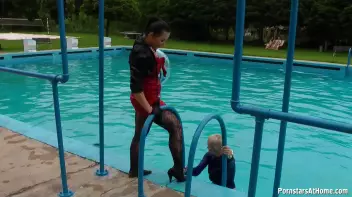 Eurobabes Only Waterpark Screencap 63 on sinx.preview.netperv.com