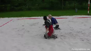 Eurobabes Only Waterpark Screencap 76 on sinx.preview.netperv.com