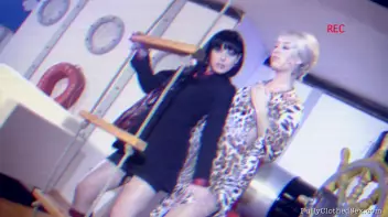 Threesome's Wild Sea Cruise Screencap 23 on sinx.preview.netperv.com