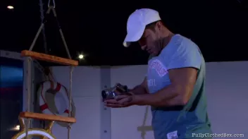 Threesome's Wild Sea Cruise Screencap 3 on sinx.preview.netperv.com