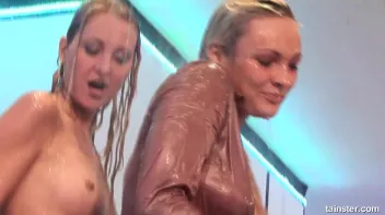 All-Night Love Lounge Part 6 - Shower Cam Screencap 1 on sinx.preview.netperv.com