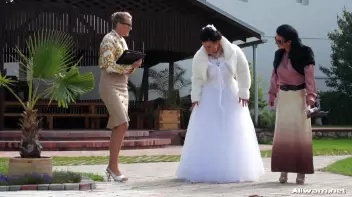 Wedding Day Wetlook Disaster Screencap 1 on sinx.preview.netperv.com