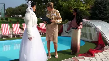 Wedding Day Wetlook Disaster Screencap 12 on sinx.preview.netperv.com