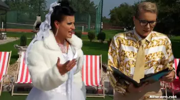 Wedding Day Wetlook Disaster Screencap 14 on sinx.preview.netperv.com