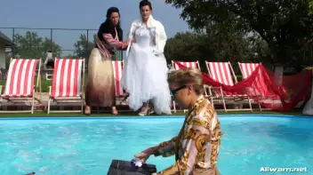 Wedding Day Wetlook Disaster Screencap 30 on sinx.preview.netperv.com