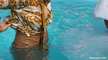 Wedding Day Wetlook Disaster Screencap 49 on sinx.preview.netperv.com