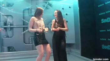 Wet amateur babes stripping down to their underwear Screencap 54 on sinx.preview.netperv.com