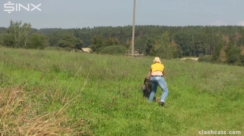 Feisty Europeans Catfight Outside - Cam 1 Screencap 7 on sinx.preview.netperv.com