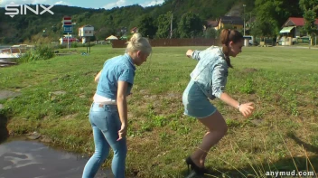 Hot Babes Catfight In Muddy Stream Screencap 13 on sinx.preview.netperv.com