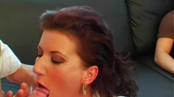 Down On Her to Her Knees And Ready For Action Screencap 113 on sinx.preview.netperv.com