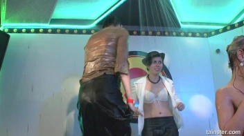 Welcome To The Mad House Part 5 - Cam 4 Screencap 28 on sinx.preview.netperv.com