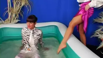 Time For Some Wet! Screencap 10 on sinx.preview.netperv.com