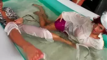 Time For Some Wet! Screencap 61 on sinx.preview.netperv.com