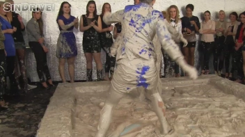 Muddy Wrestling: Nicole Vice vs. Valentina Ross Screencap 19 on sinx.preview.netperv.com