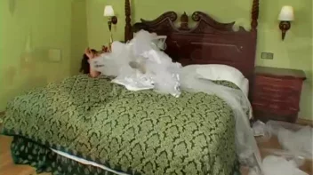 Brides-To-Be Get In Sexy Catfight Screencap 40 on sinx.preview.netperv.com