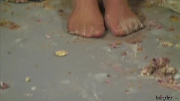 Creamy Birthday Beauties Screencap 122 on sinx.preview.netperv.com